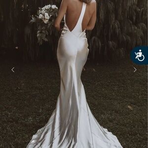 GRACE LOVES LACE- The Opal